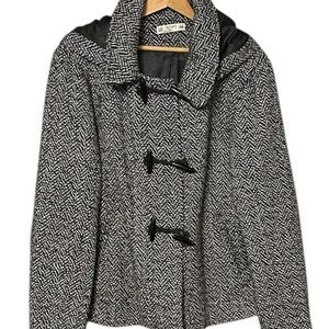 Romy Black and White Herringbone Hooded Toggle Closure Pea Coat Size XL